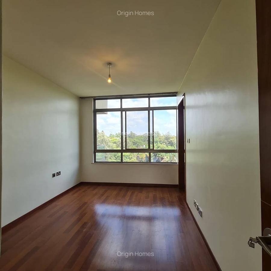 3 Bed Apartment with En Suite at Westlands - 7