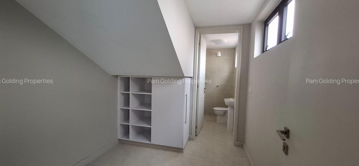 4 Bed House with En Suite in Kiambu Road - 6