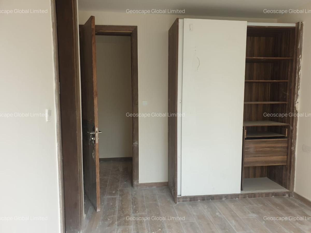 3 Bed Apartment with En Suite in General Mathenge - 4