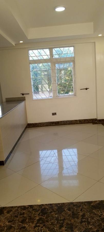 3 Bed Apartment with En Suite in Lavington - 13