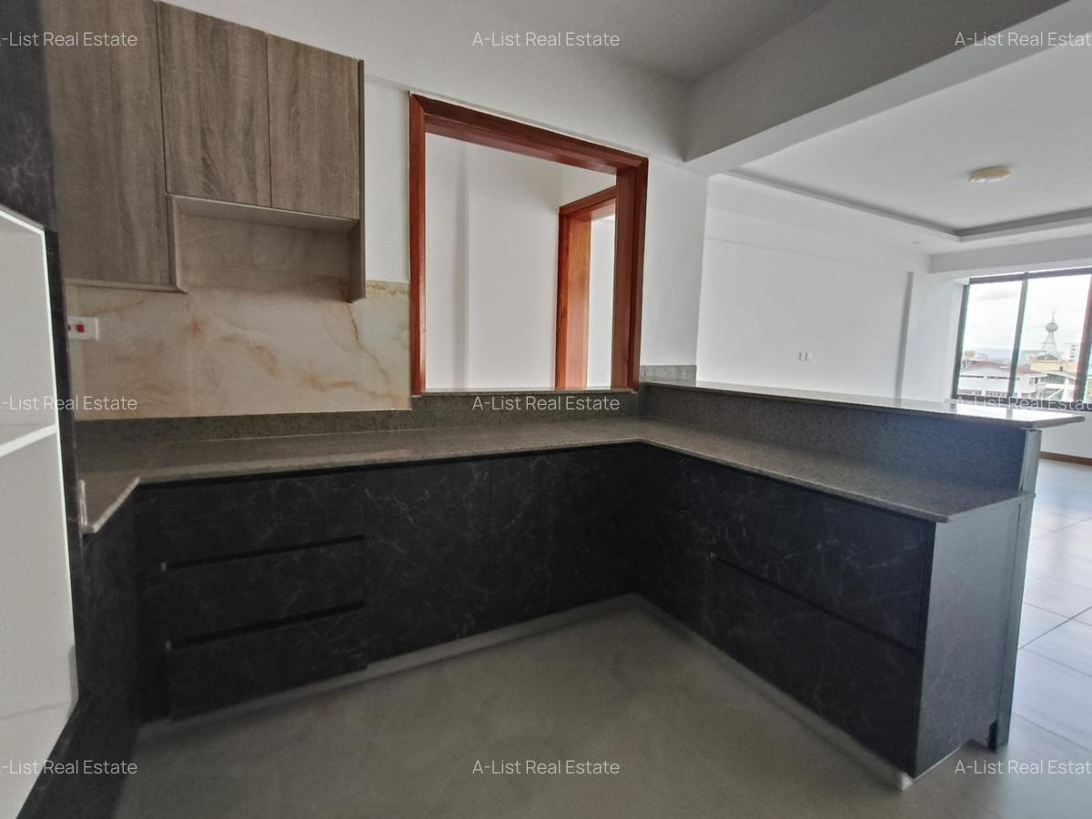 2 Bed Apartment with En Suite at Marcus Garvey - 6