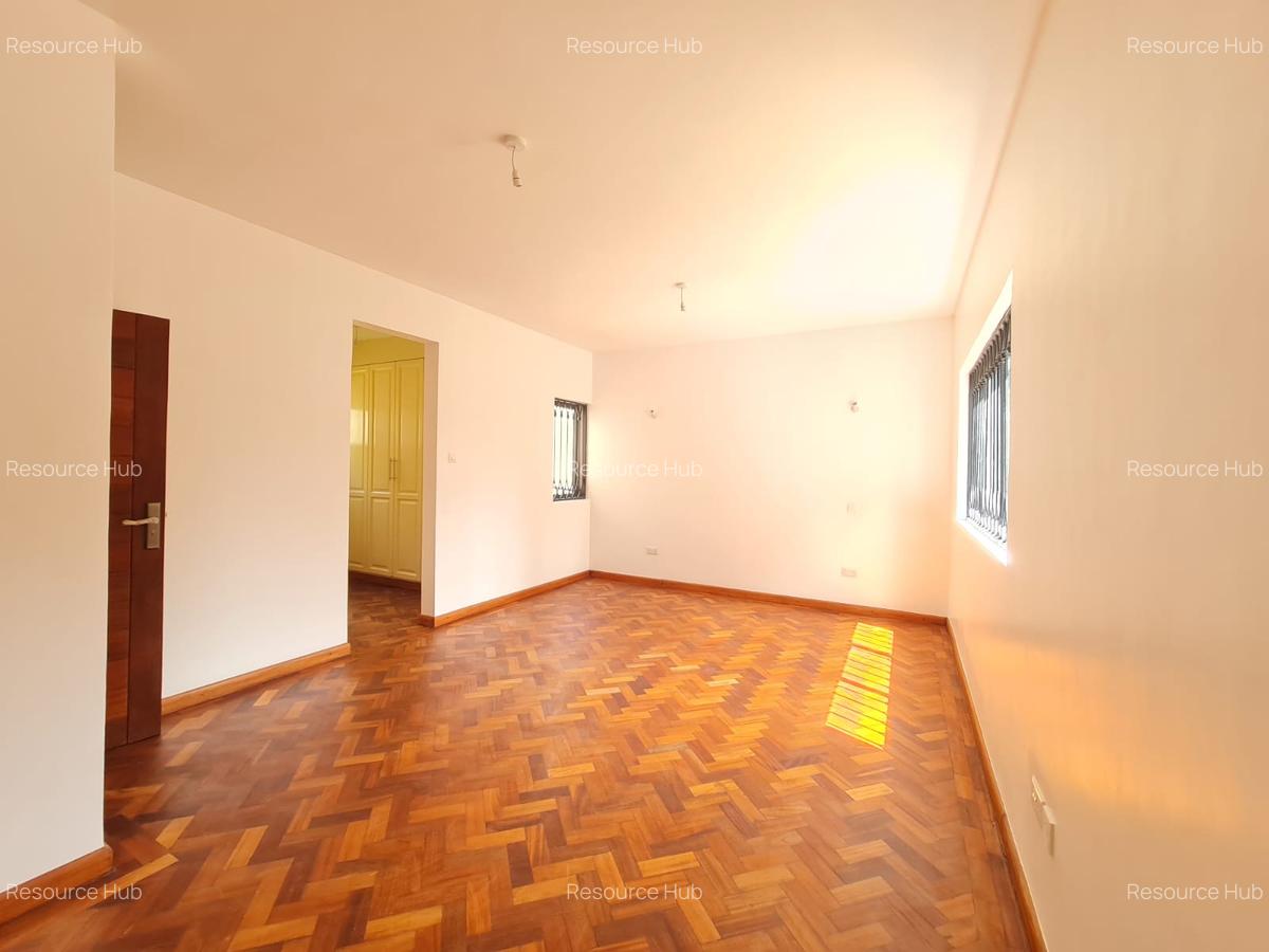 5 Bed House with En Suite at Loresho - 13