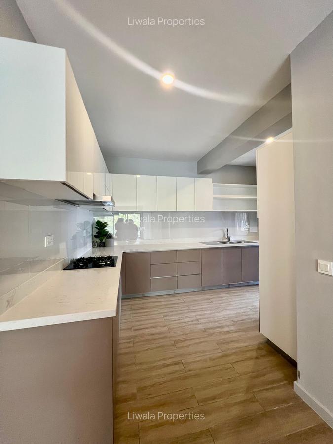 3 Bed Apartment with En Suite in Kileleshwa - 17
