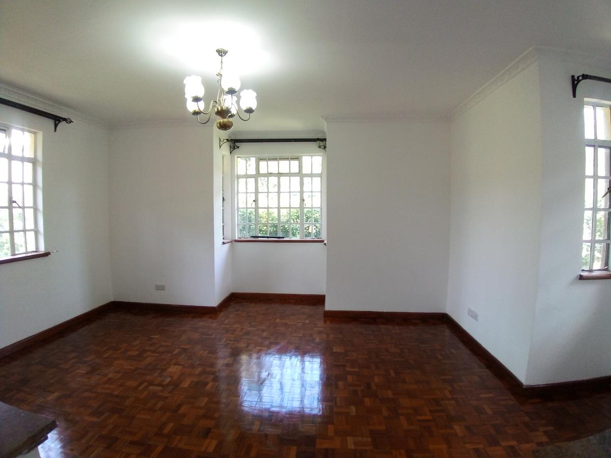2 Bed House with En Suite at Hardy - 6