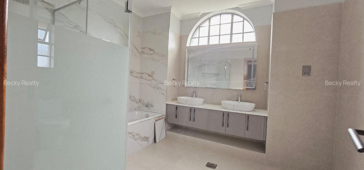 5 Bed Villa with En Suite in Karen - 5
