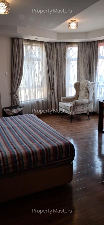 Serviced 3 Bed Apartment with En Suite at Dennis Pritt Road - 18