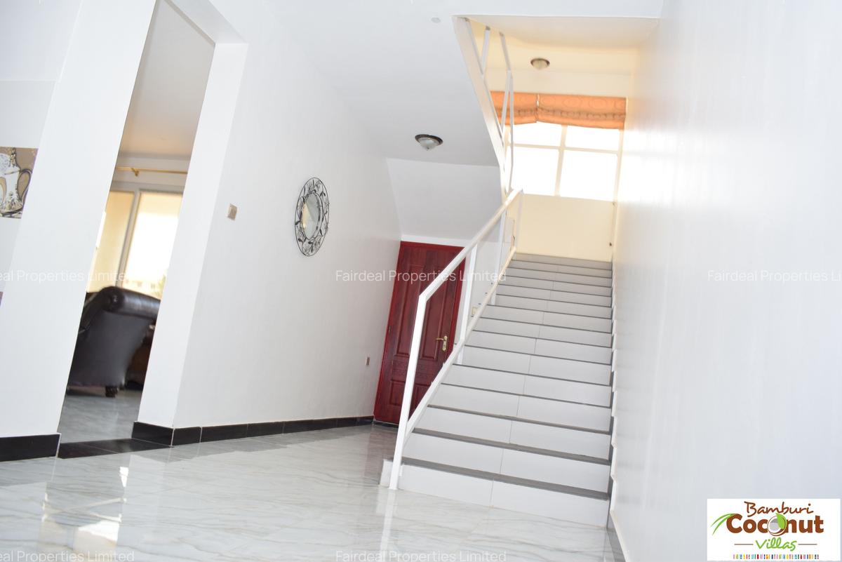 4 Bed Villa with En Suite at Jcc Road - 11