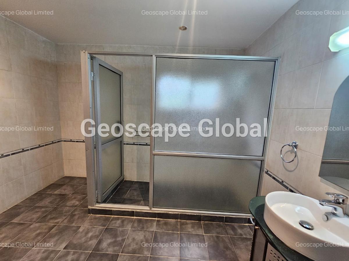 5 Bed House with En Suite in Muthaiga - 5