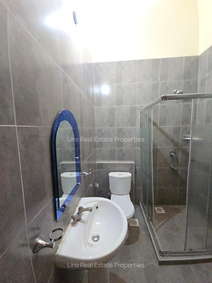 5 Bed Townhouse with En Suite in Lavington - 9