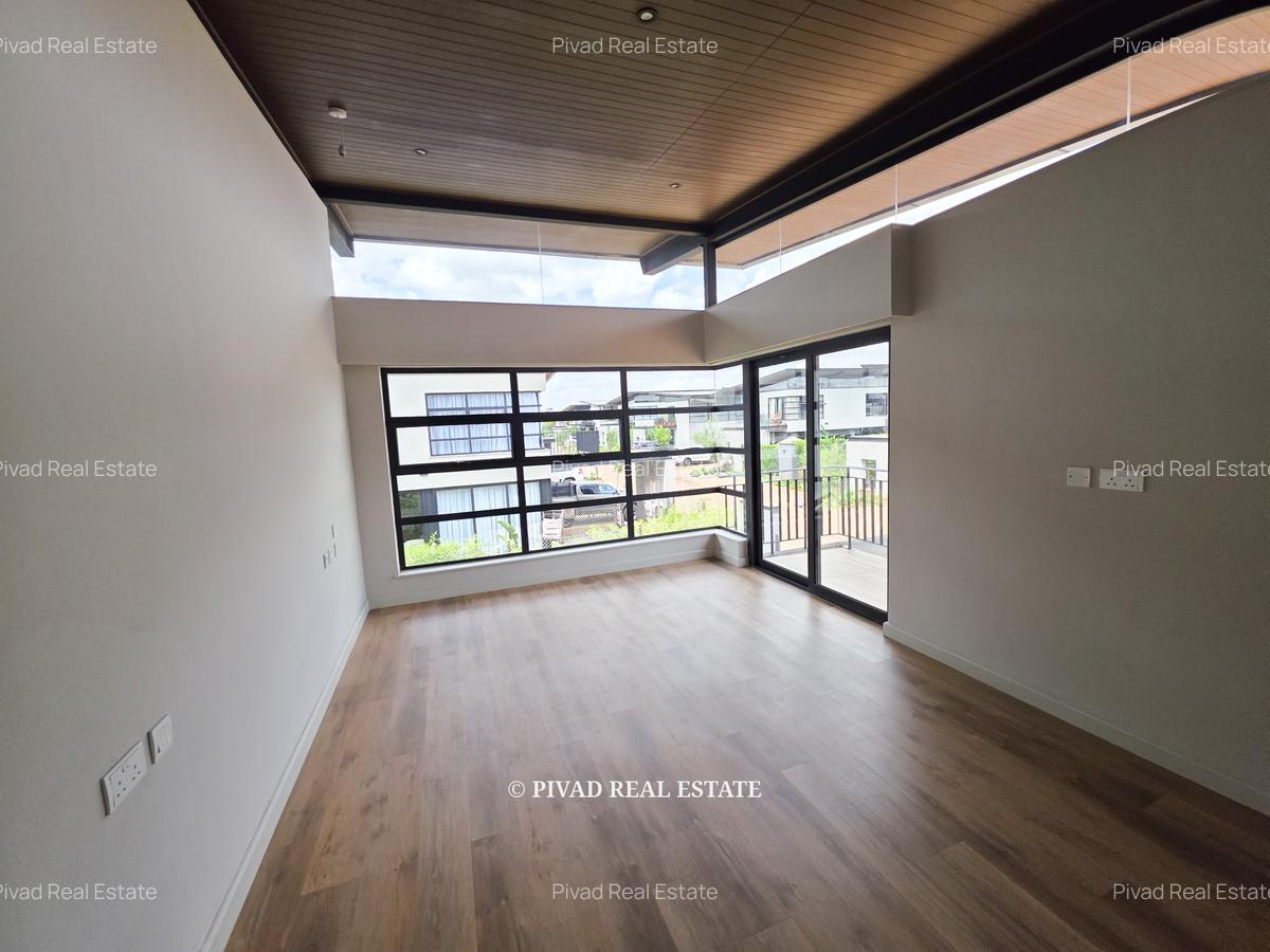4 Bed Townhouse with Swimming Pool in Runda - 5