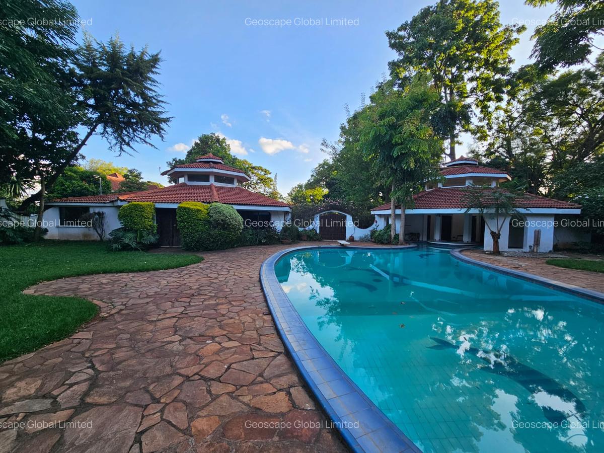 5 Bed House with En Suite in Kitisuru - 1