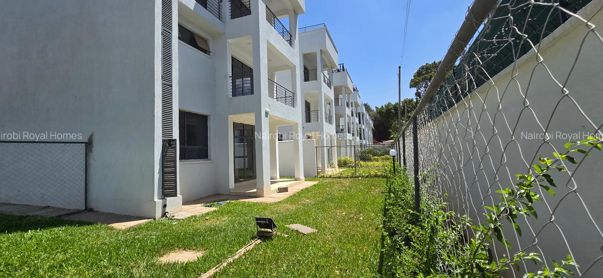 5 Bed Townhouse with En Suite at Lavington Convent - 14