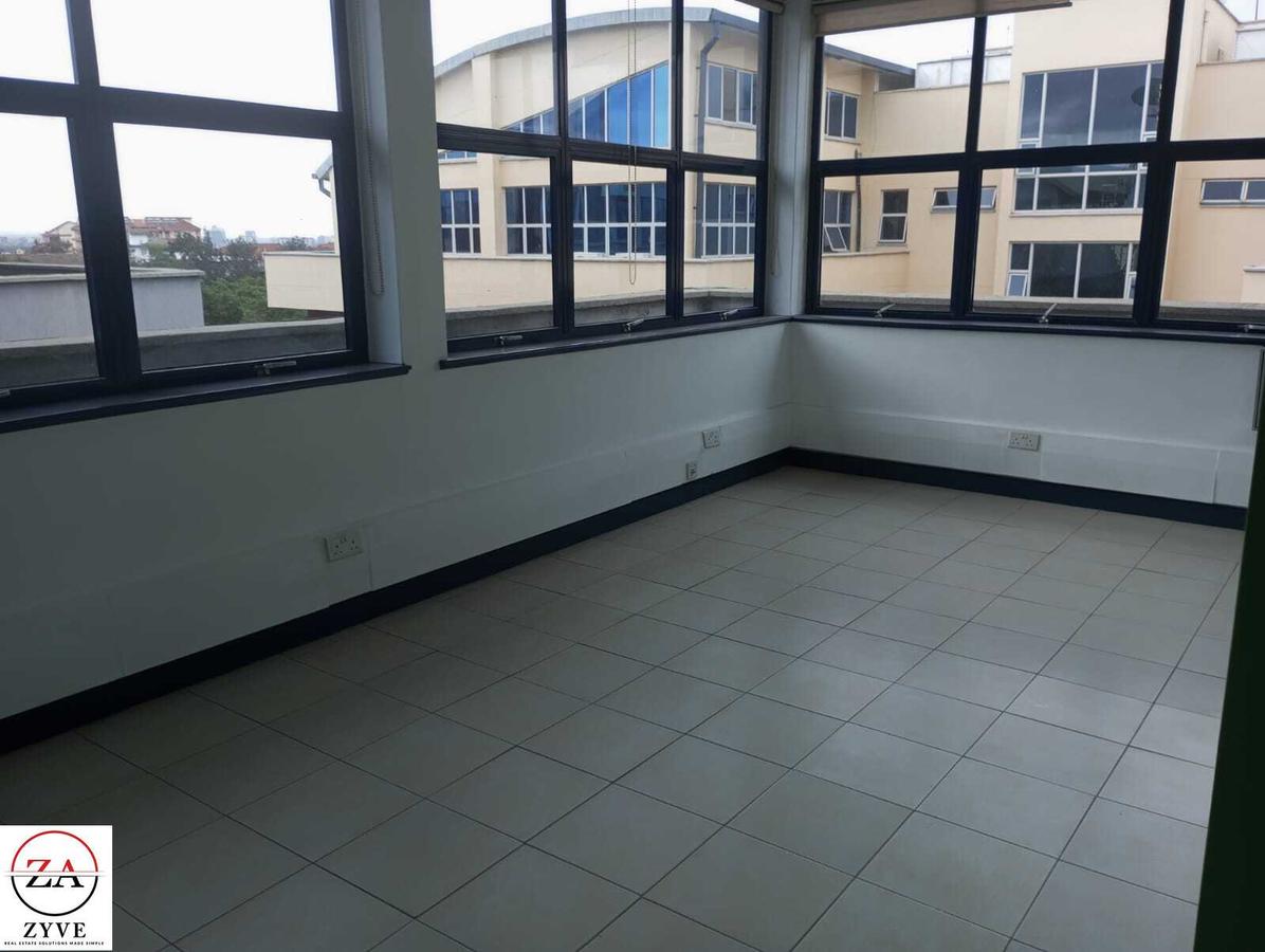 Furnished 5,000 ft² Commercial Property with Backup Generator at Kilimani - 7