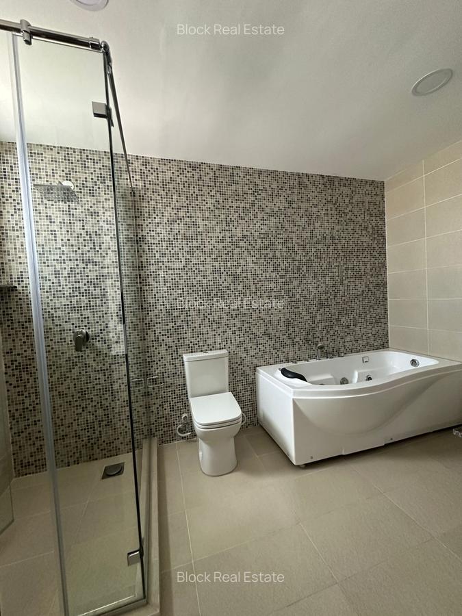 4 Bed Apartment with En Suite in Lavington - 2
