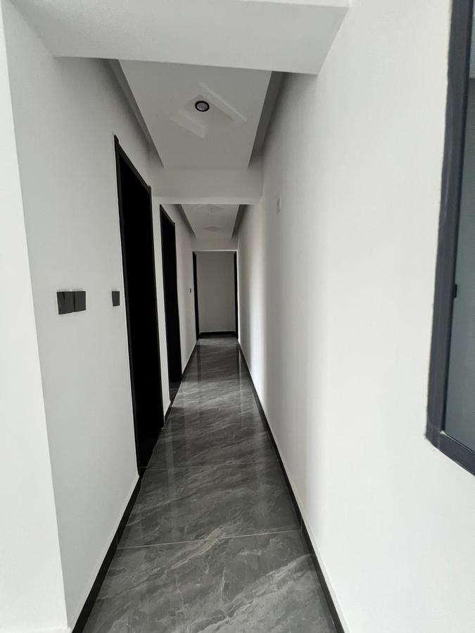 4 Bed Apartment with En Suite in Lavington - 10