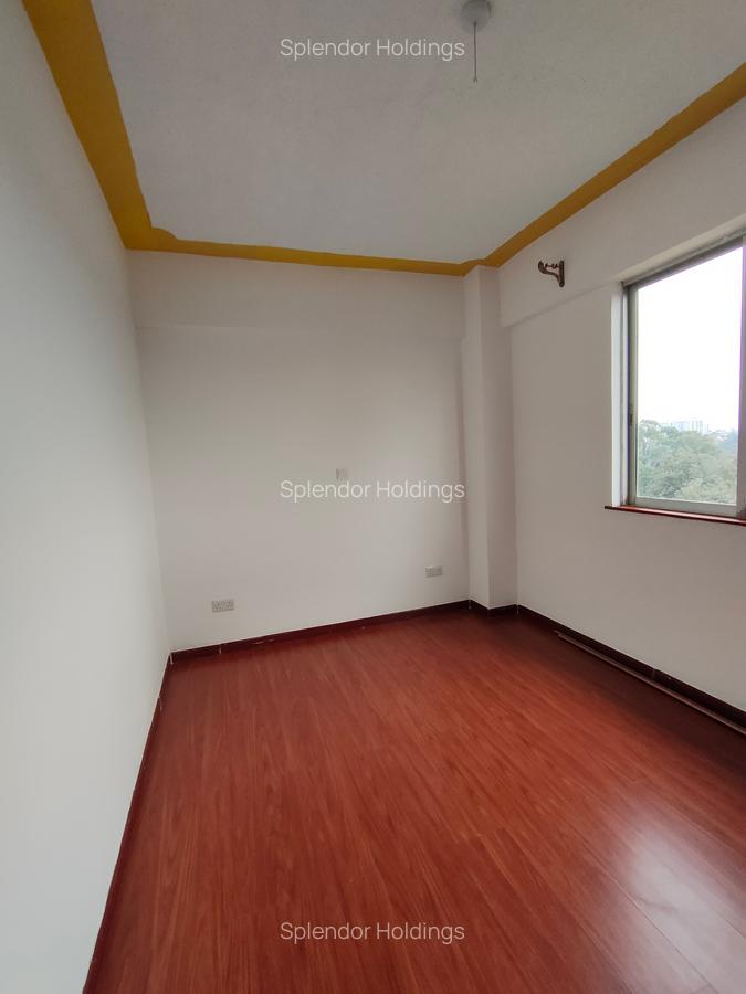 2 Bed Apartment with En Suite in Kilimani - 4