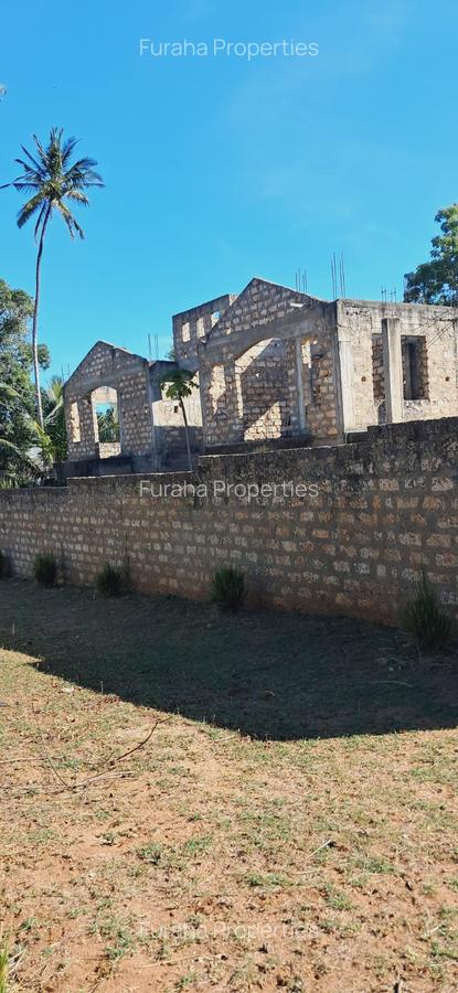 5 Bed House in Kikambala - 3