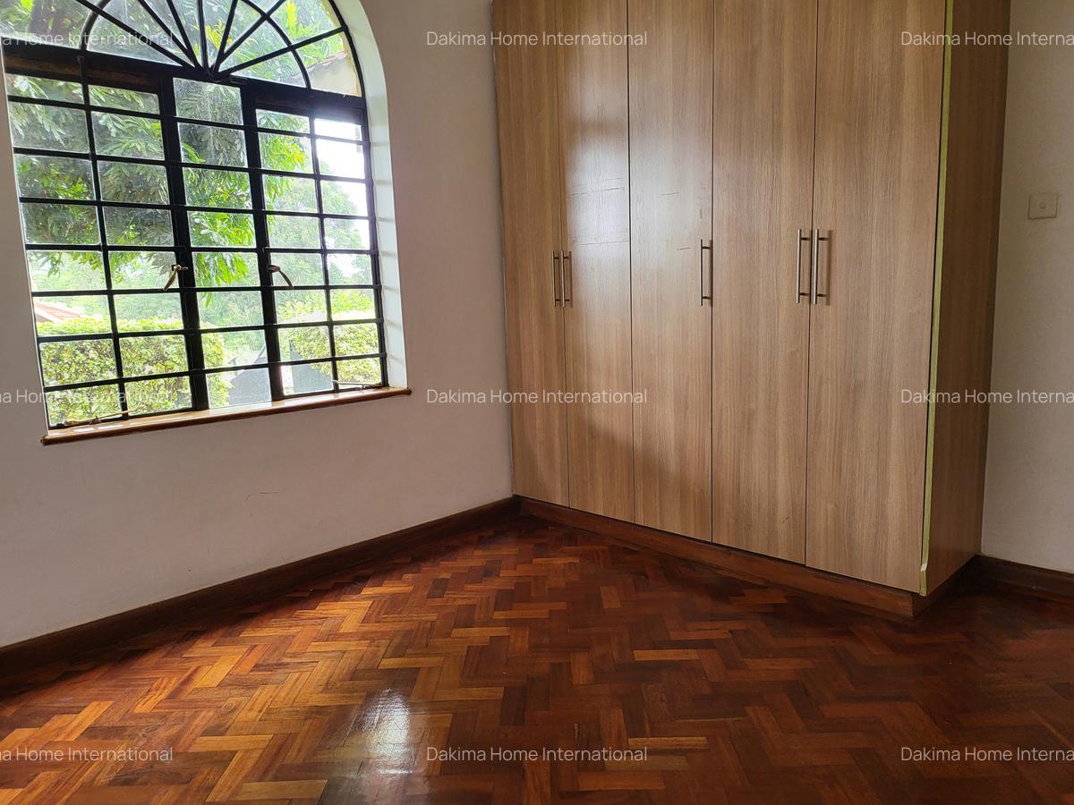 5 Bed Townhouse with En Suite at Kitisuru - 7