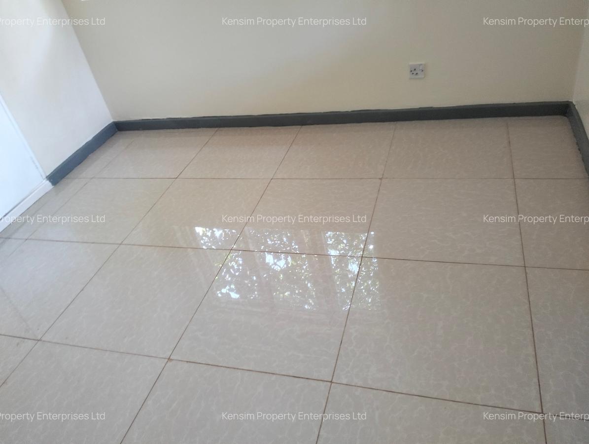 3 Bed House with En Suite in Kyuna - 14