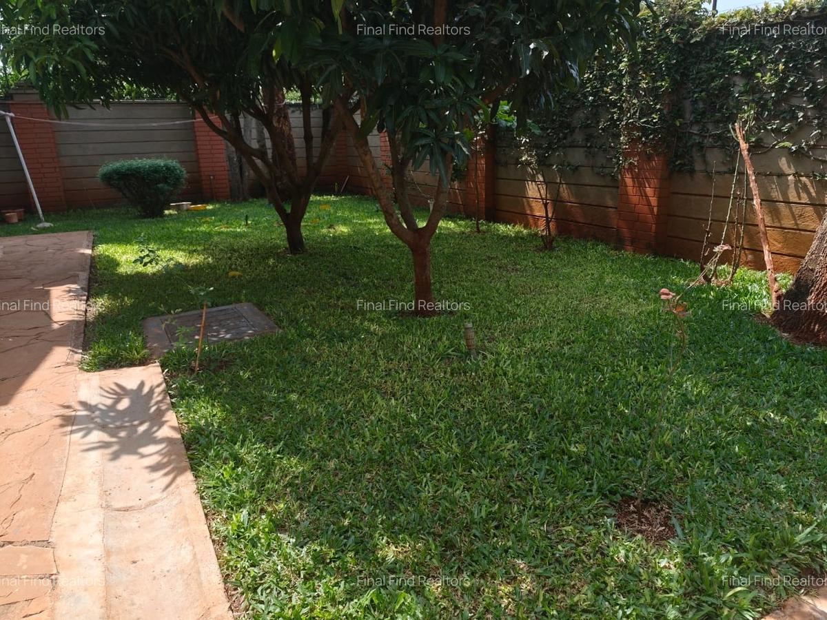 3 Bed House with En Suite in Runda - 5