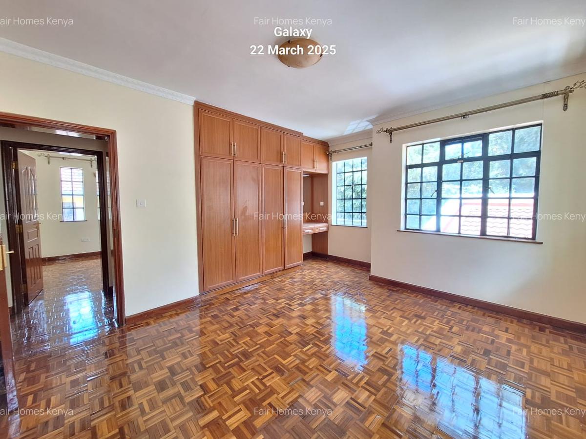 4 Bed Townhouse with En Suite at Chalbi Drive - 15