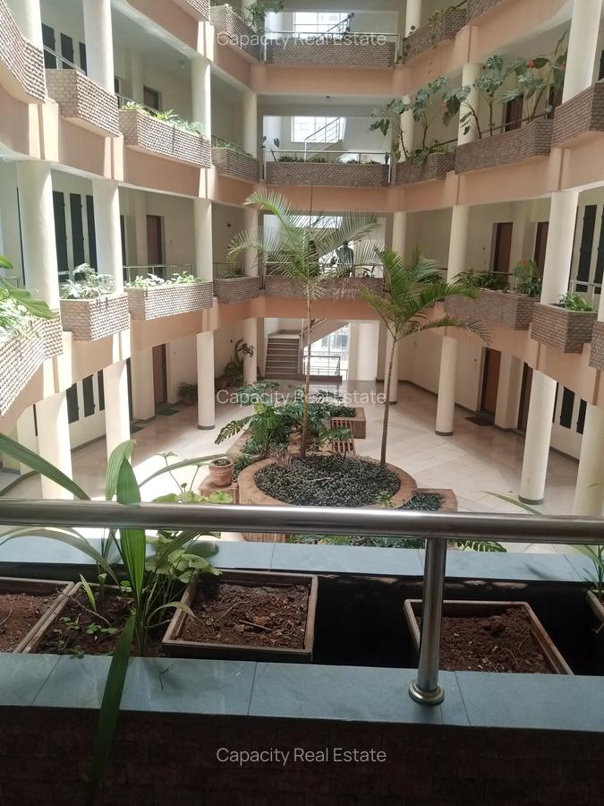 3 Bed Apartment with En Suite in Westlands Area - 2