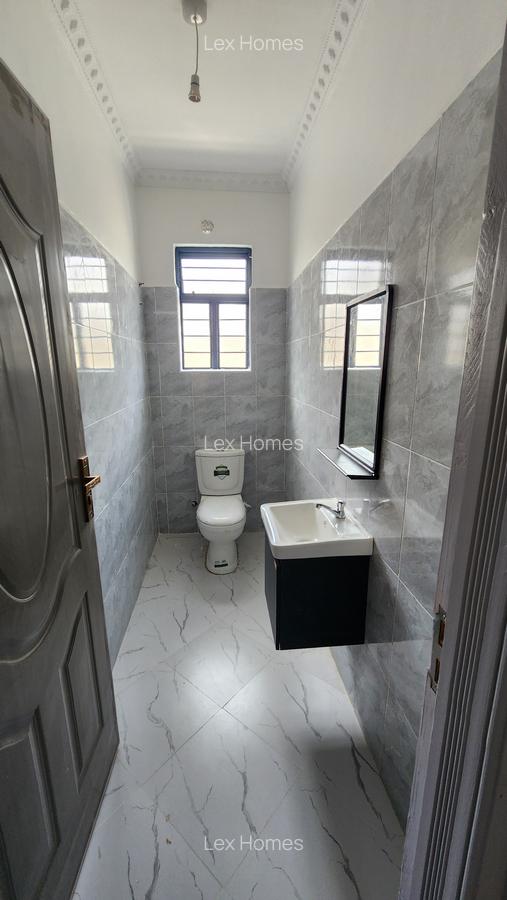 3 Bed House with En Suite at Rimpa - 10