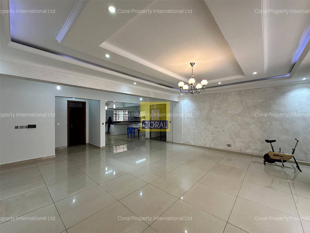 4 Bed Apartment in Parklands - 1