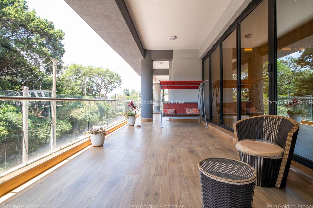 4 Bed Apartment with En Suite in Spring Valley - 9