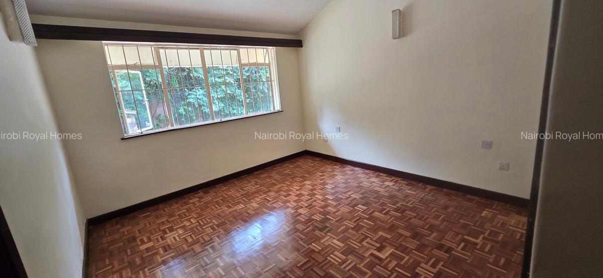 4 Bed Townhouse with En Suite at Peponi Road - 11