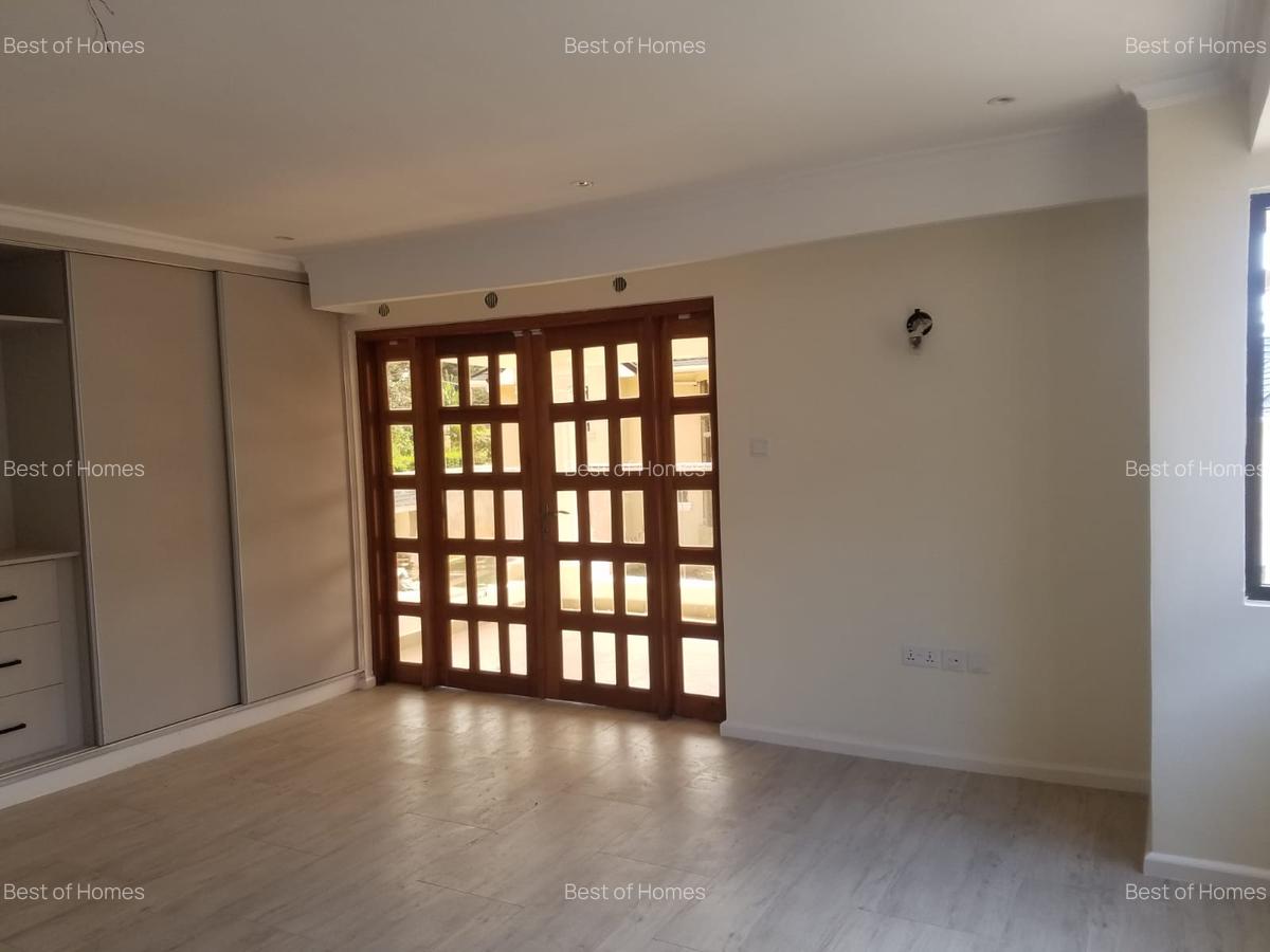 5 Bed Apartment with En Suite in Lavington - 17