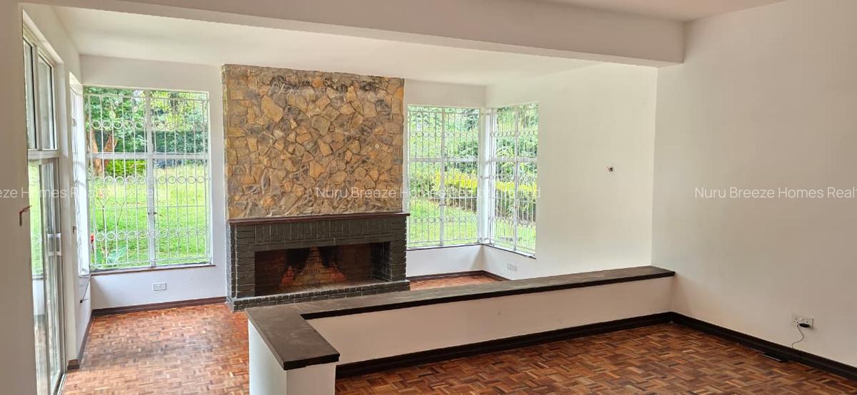 4 Bed House with En Suite in Runda - 13