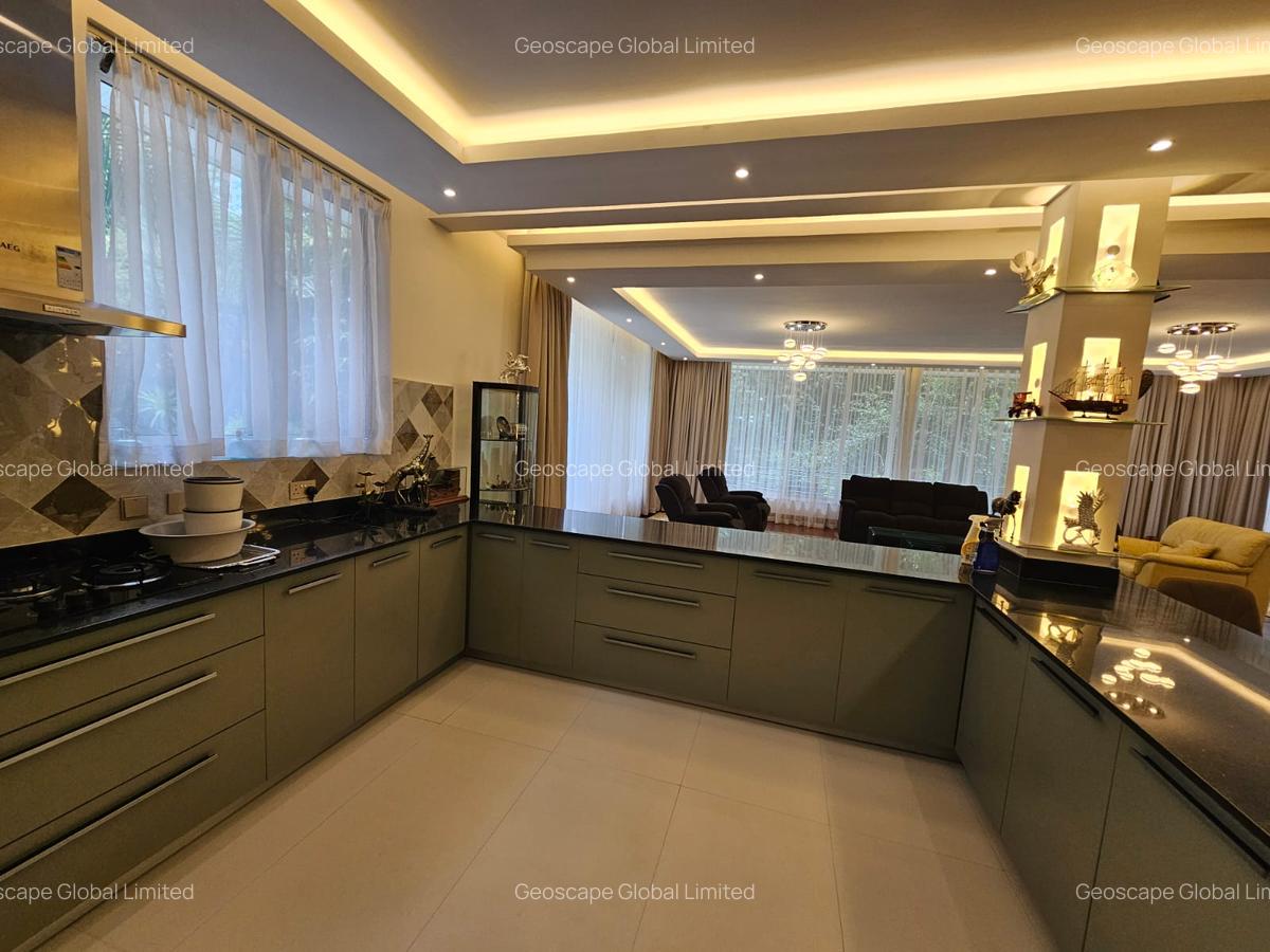 2 Bed Apartment with En Suite in Gigiri - 5