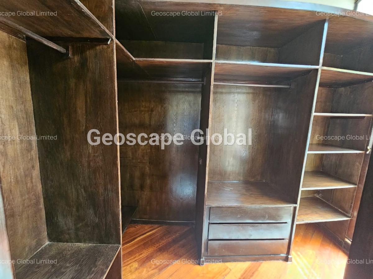 Furnished 2 Bed Apartment with En Suite in Gigiri - 15