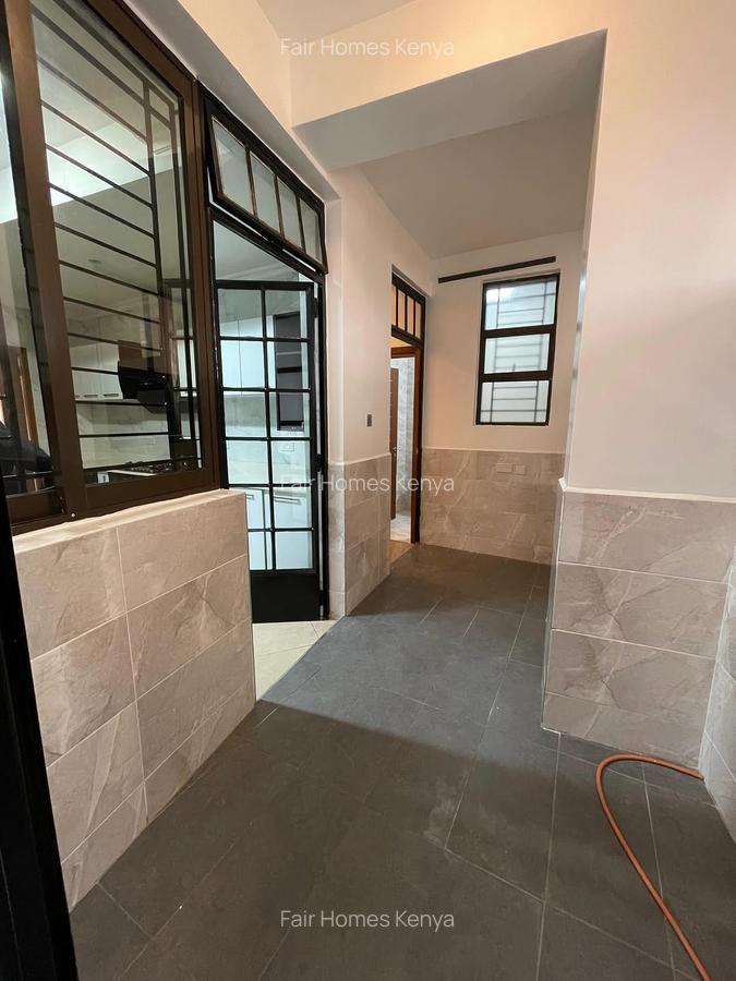 3 Bed Apartment with En Suite at Othaya Road - 9