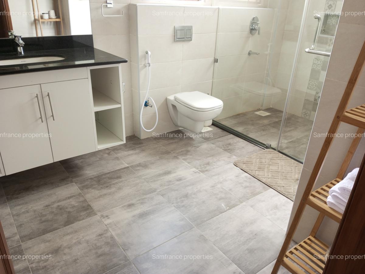 Serviced 3 Bed Apartment with En Suite at Nyali Road - 10