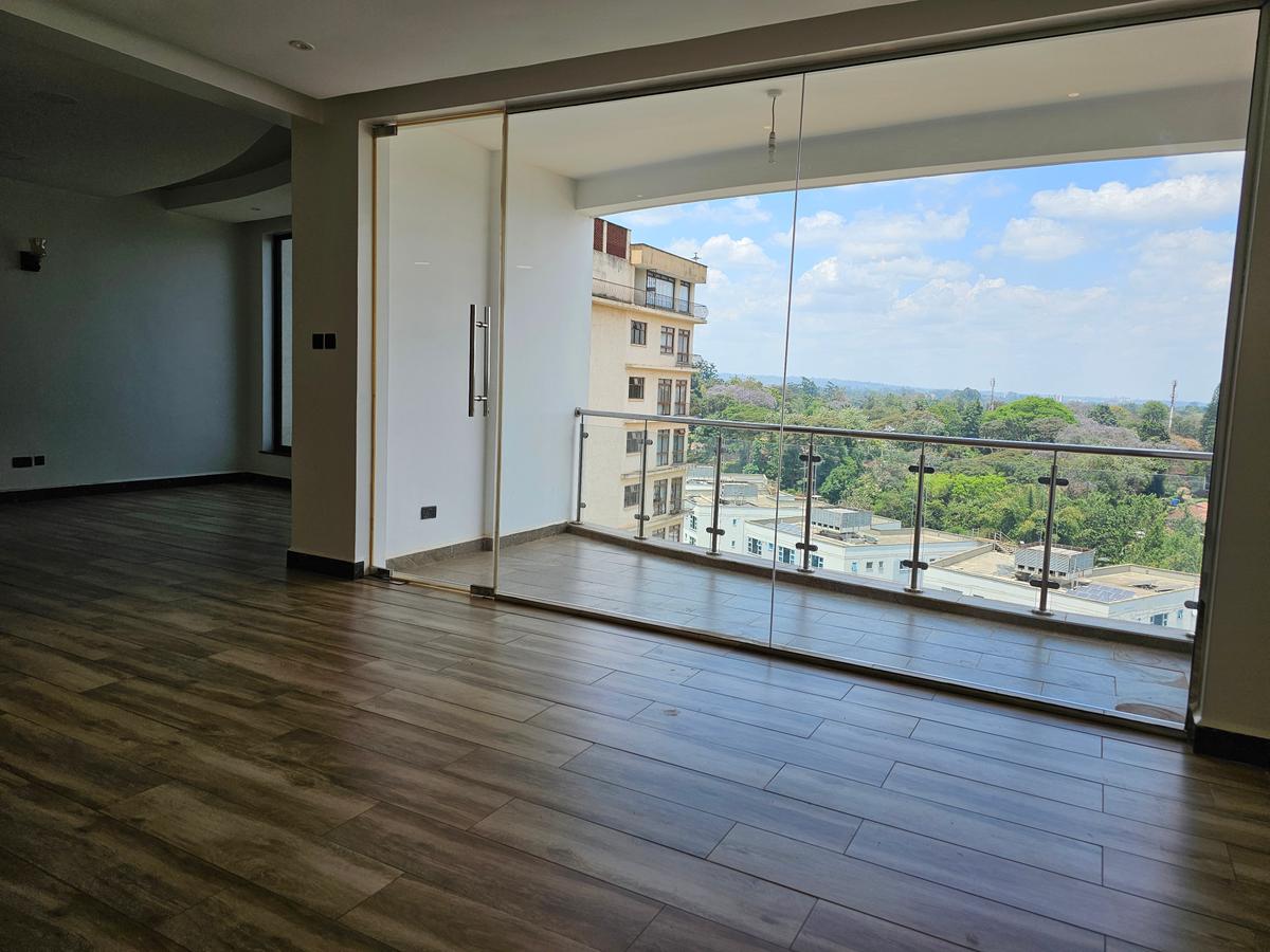 4 Bed Apartment with En Suite at General Mathenge - 10