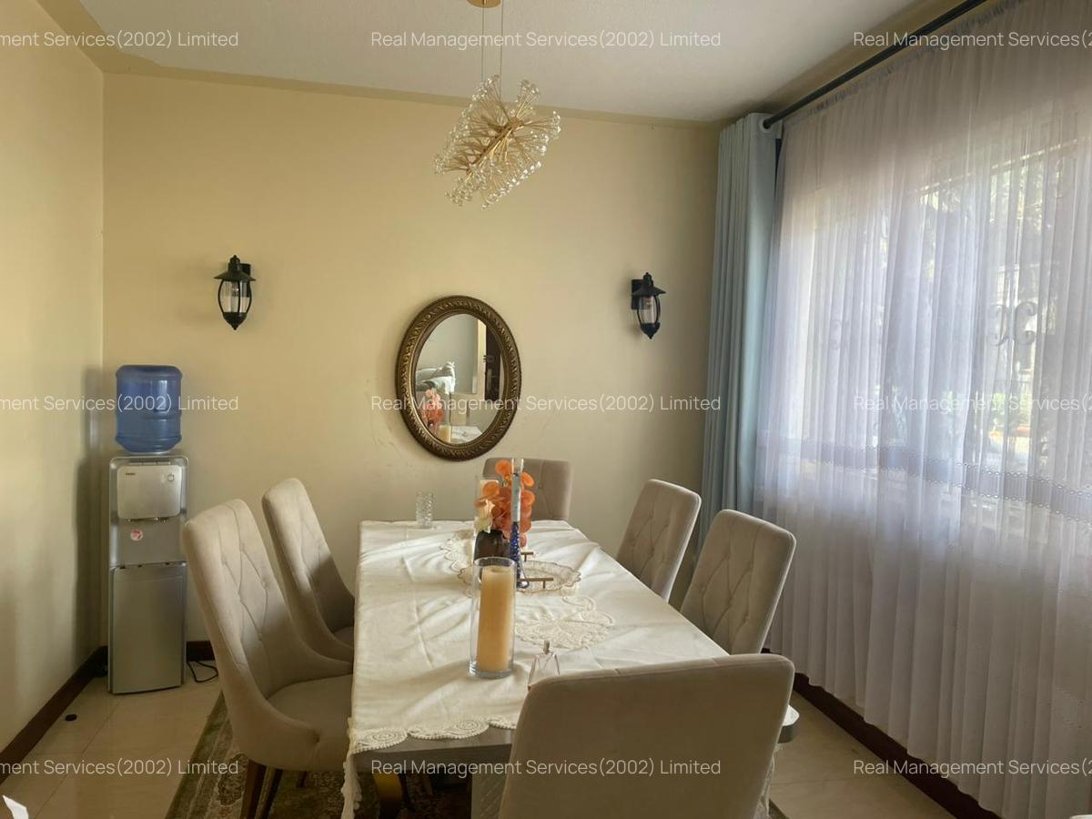 4 Bed Townhouse with En Suite at Grevillea Groove - 4