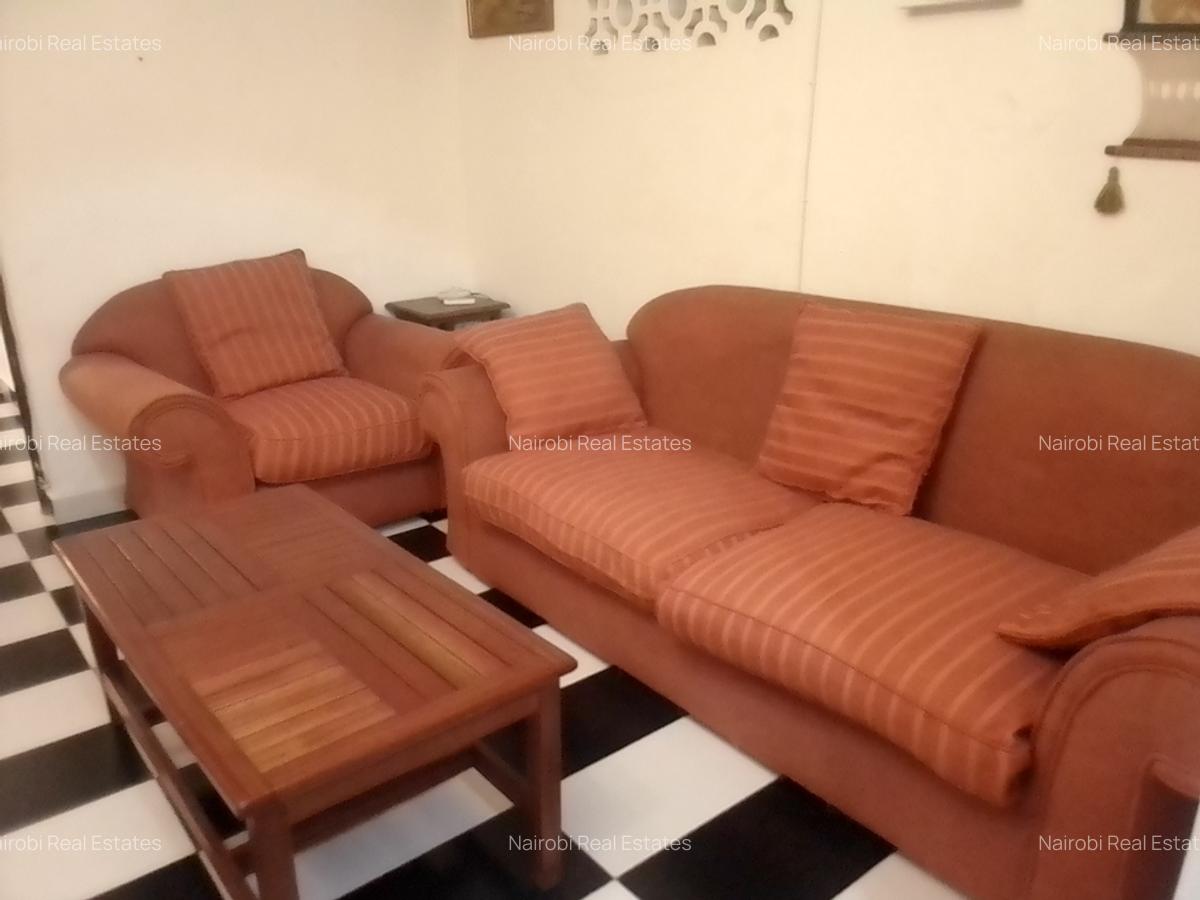 Serviced 1 Bed Apartment with En Suite in Diani - 4