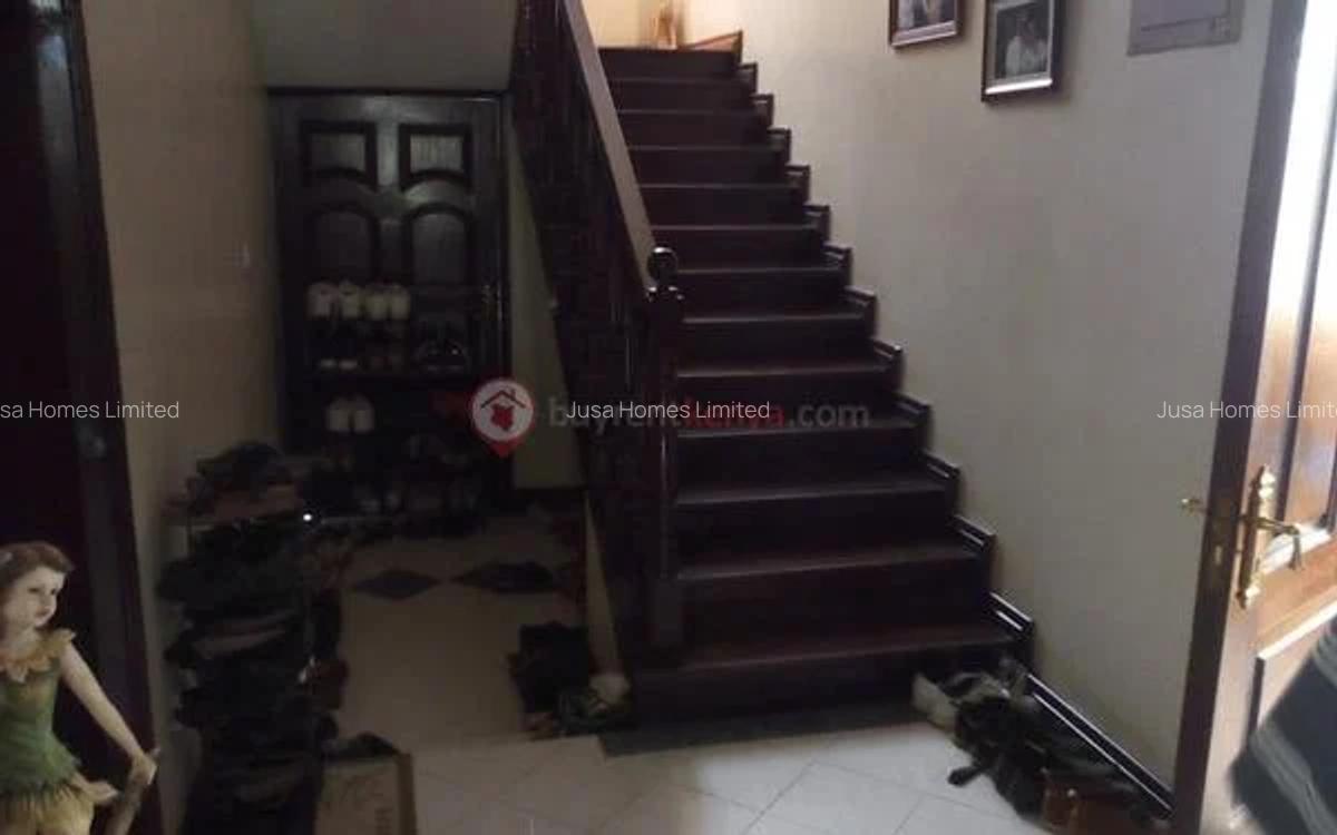 5 Bed House with En Suite in Riverside - 5