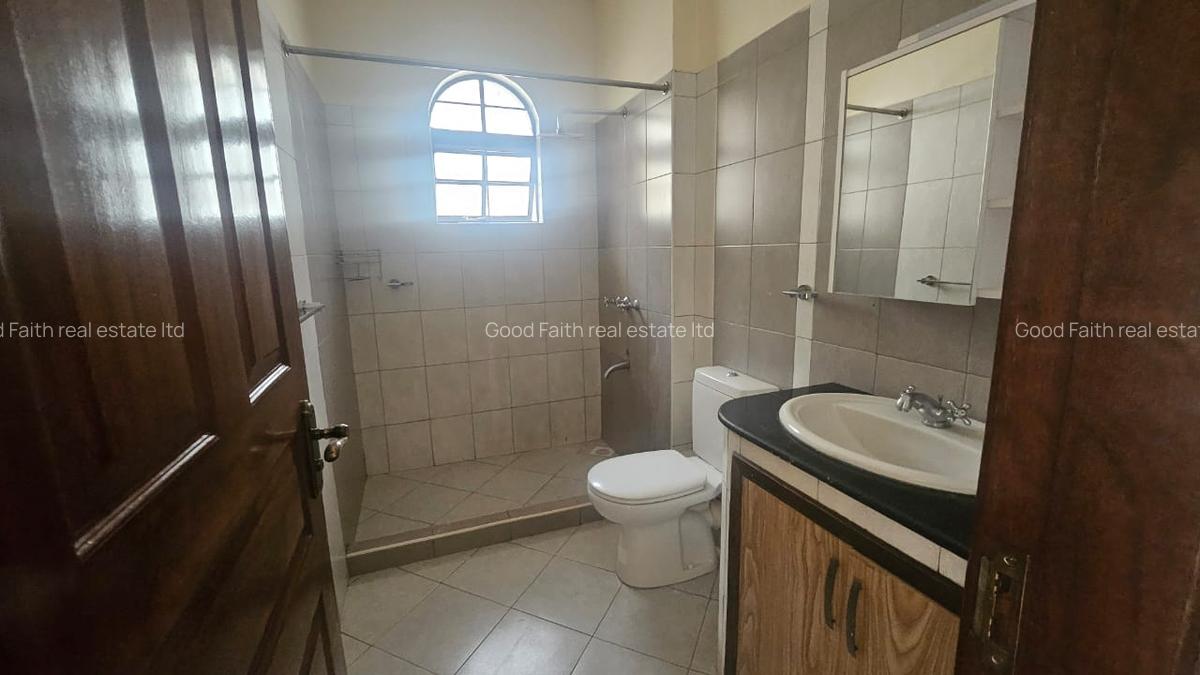 4 Bed Townhouse with En Suite in Kiambu Road - 7