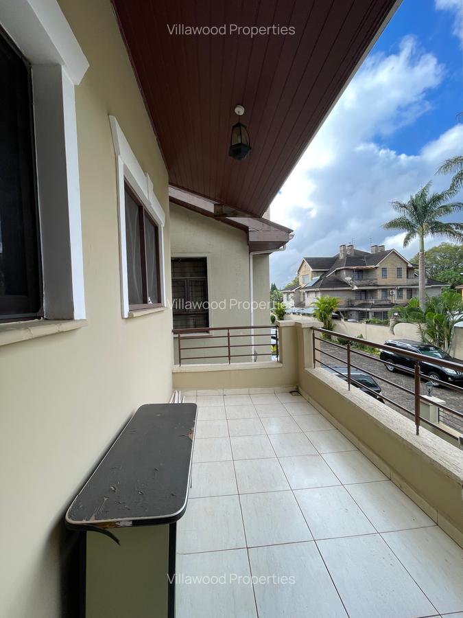 6 Bed Townhouse with En Suite in Lavington - 6