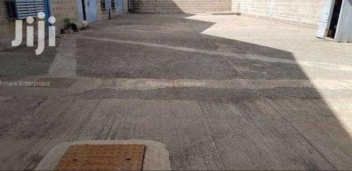 5,000 ft² Warehouse with Service Charge Included at Enterprise Road - 6