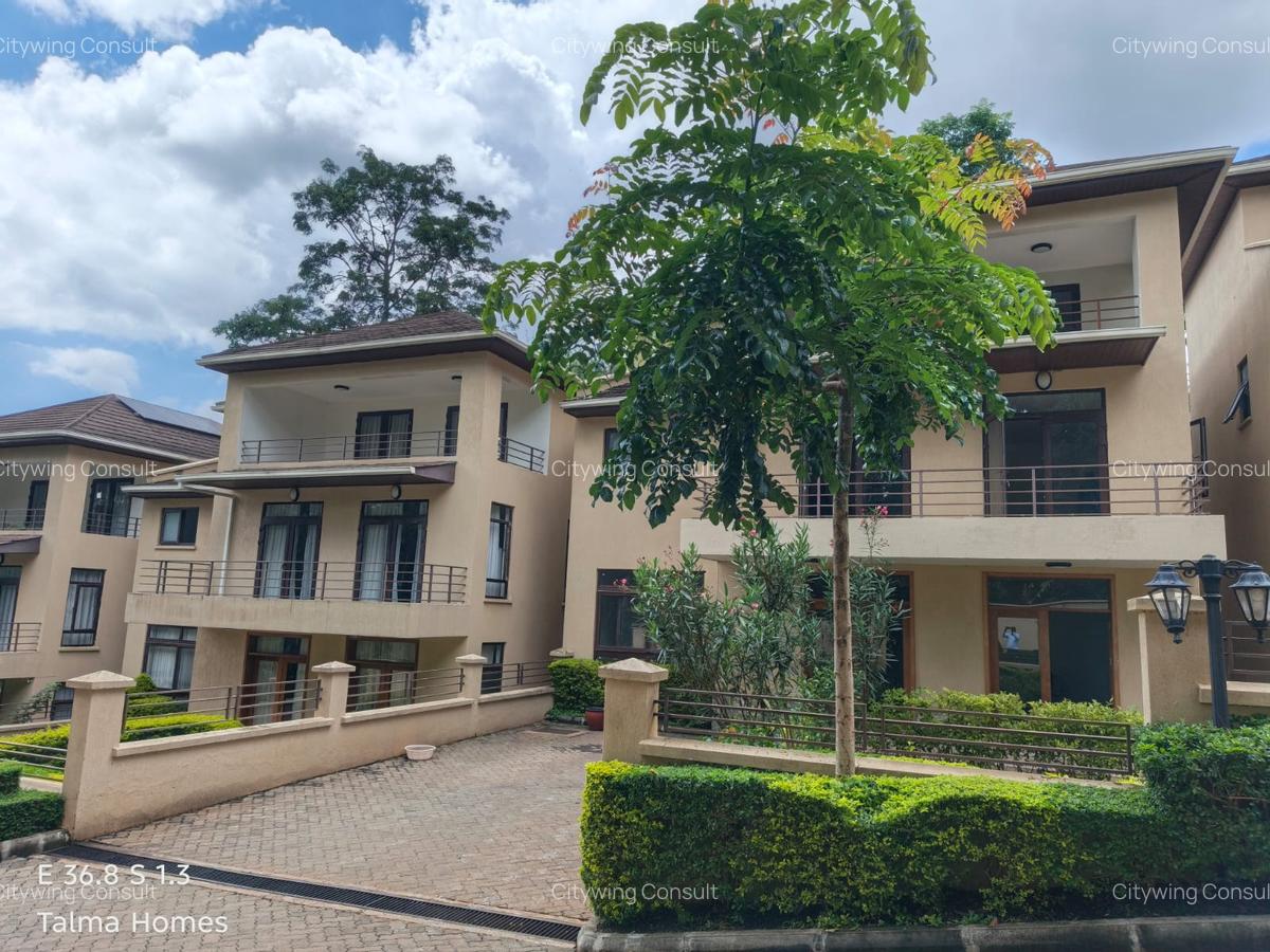 5 Bed Townhouse with En Suite at Lavington - 1