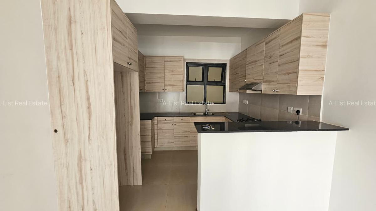 2 Bed Apartment with En Suite at Lantana Road - 2