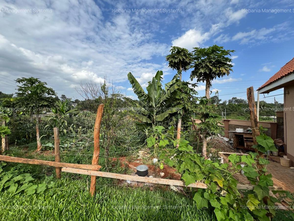 8 Bed House with En Suite at - 11