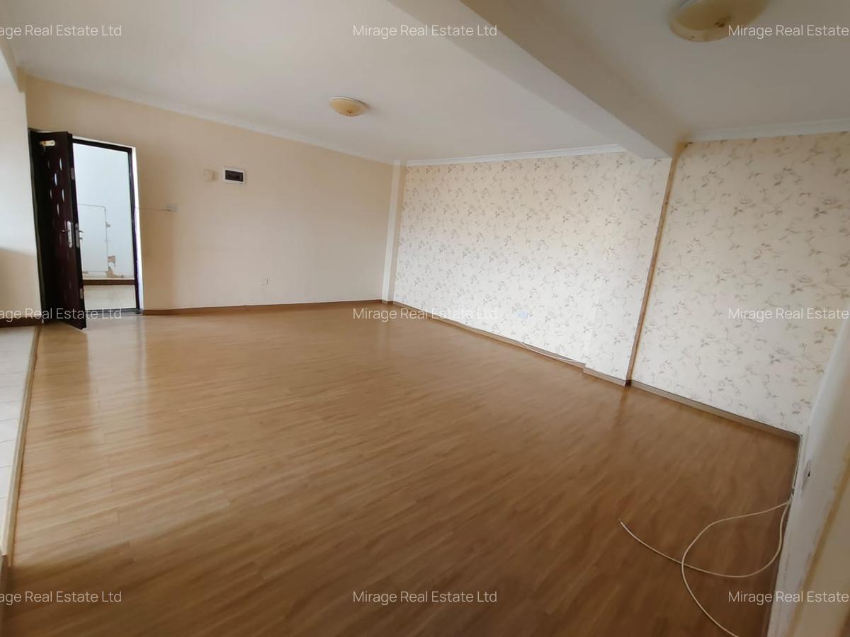 3 Bed Apartment with Gym in Kilimani - 12