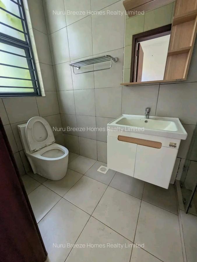 4 Bed Townhouse with En Suite in Runda - 18