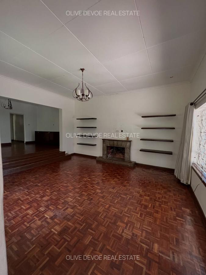 Commercial Property with Service Charge Included in Kilimani - 12