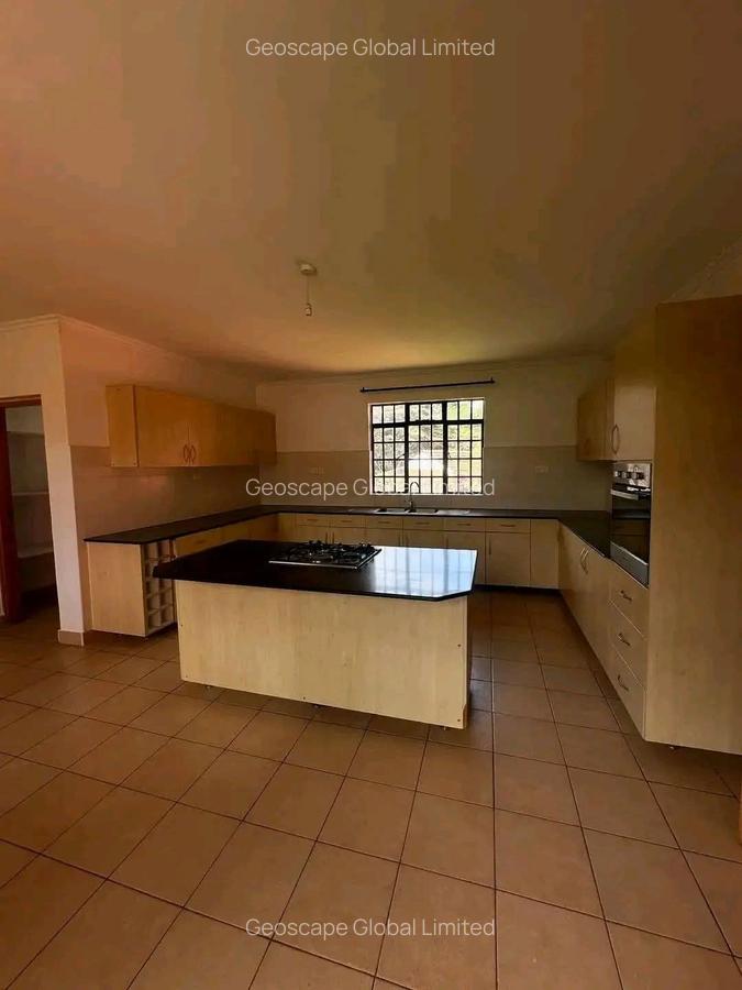 5 Bed House with En Suite in Karen - 2